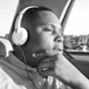 Meet your Posher, Devin